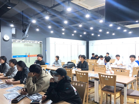 2019년 10월 25일 봉우리,진가와,타쿠미 취업 설명회