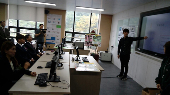 졸업작품전시회