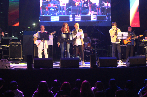 2017년 아키크로스 찬양밴드 공연