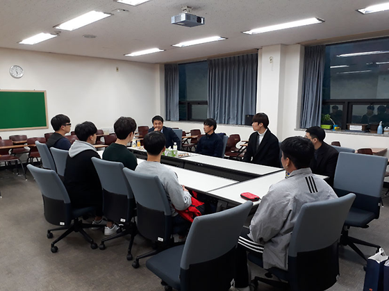 최준오 교수님 전공동아리, 취업간담회