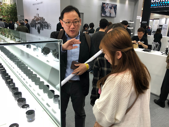 2018서울국제사진영상기자재전 관람