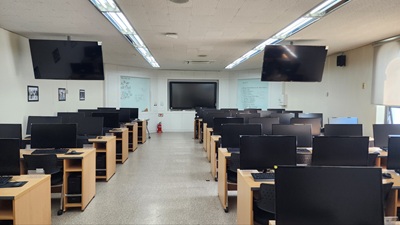 본관 멀티미디어 1실