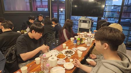 2025년도 새봄을 맞이하여 학과에서 대부도로 MT를 다녀왔습니다