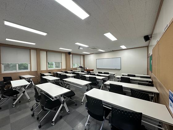 신안산대학교 - 반려동물과 강의실